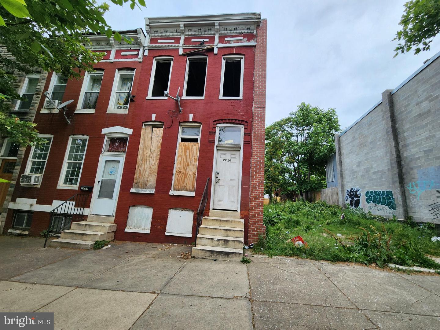 2224 Wilkens Ave — photo