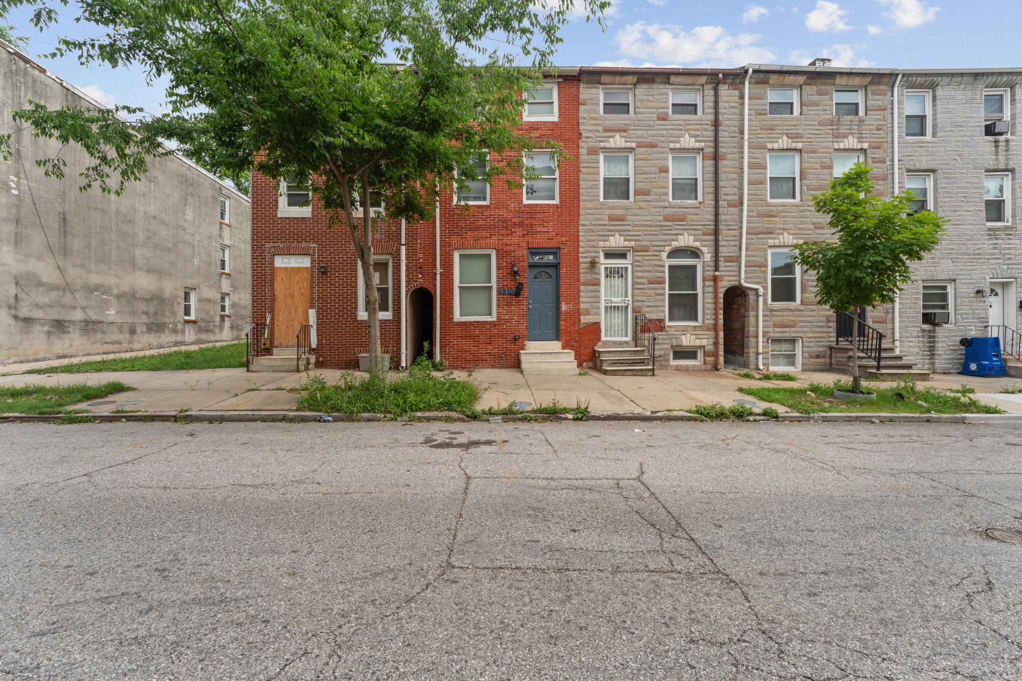 1210 E Eager St — photo