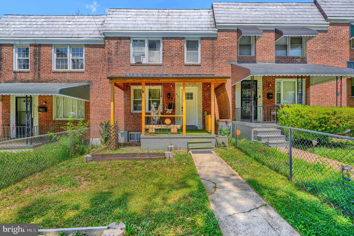 821 Wicklow Rd — photo
