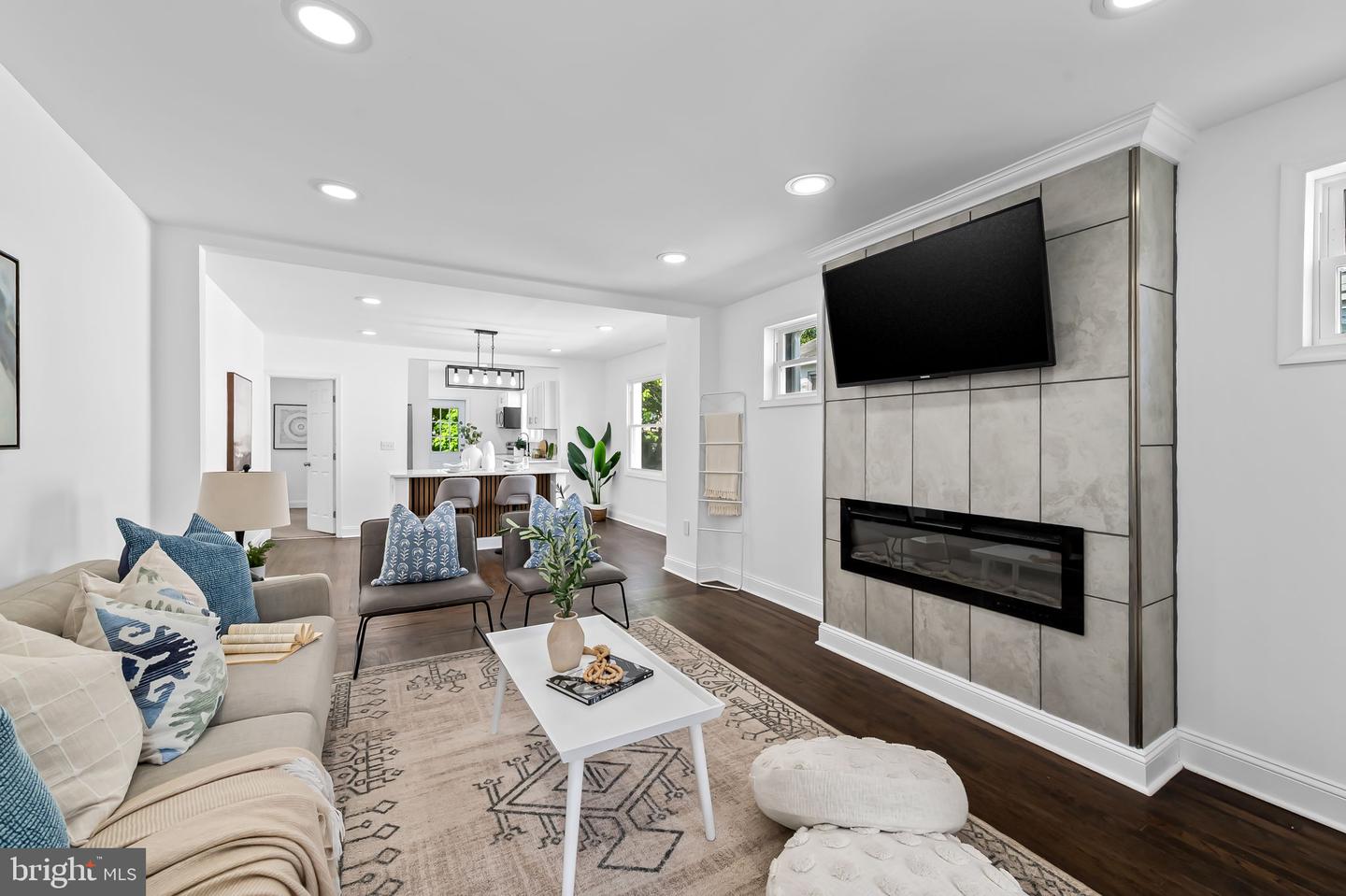 3716 E Northern Pkwy — photo