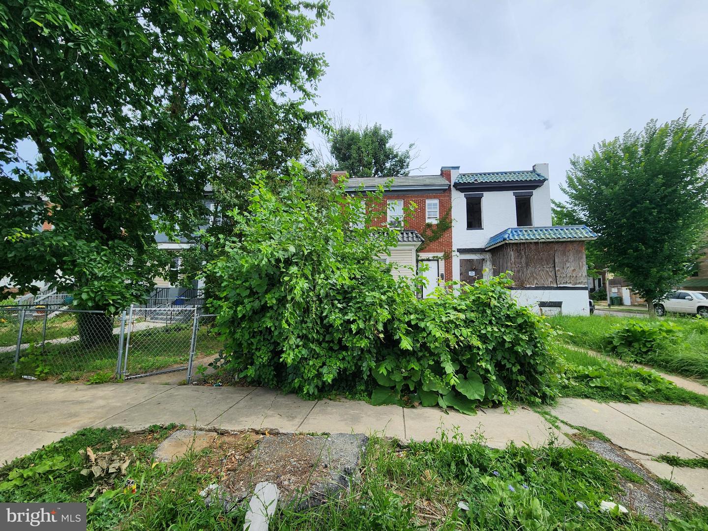 4605 Reisterstown Rd — photo