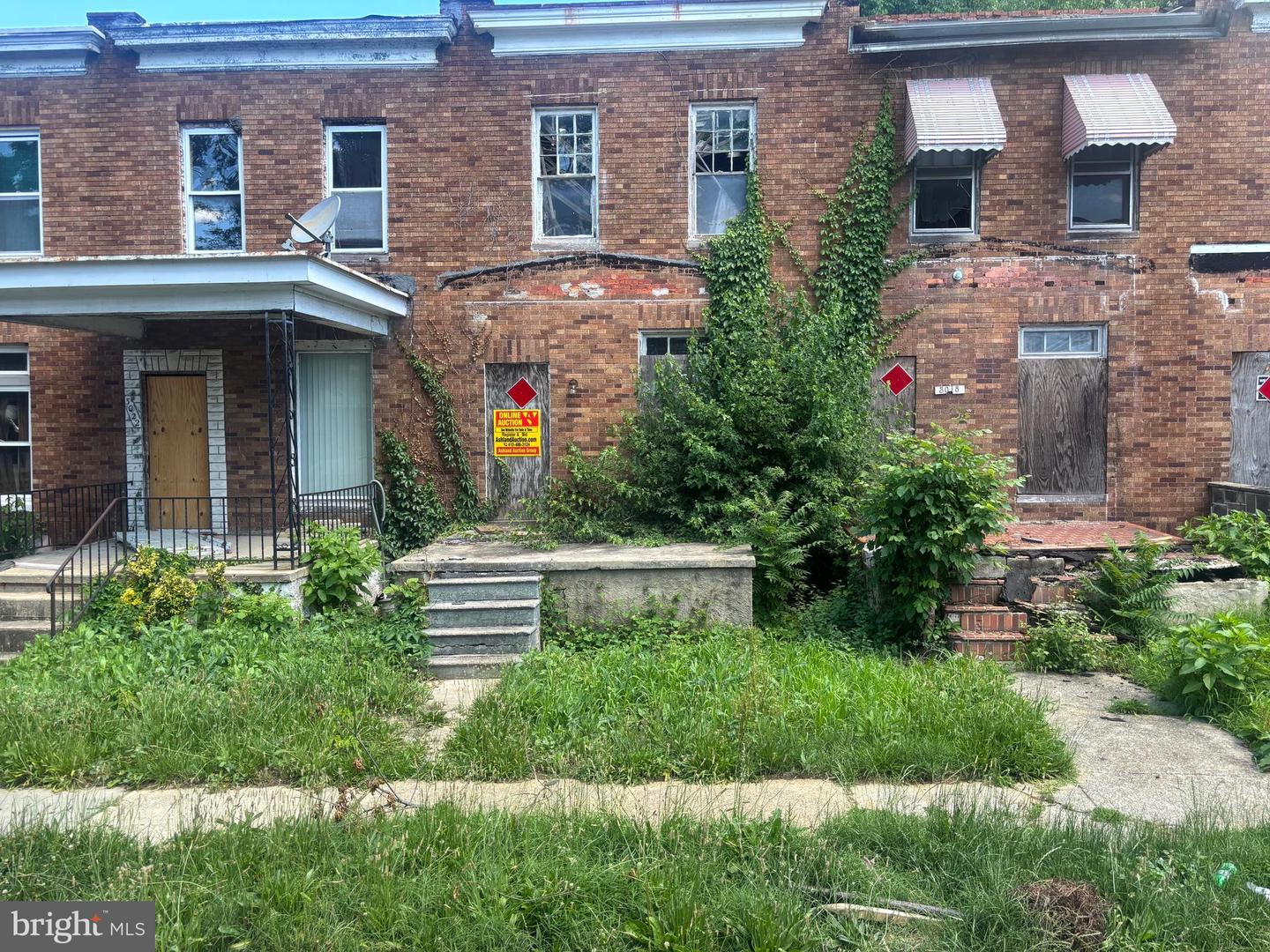 3020 Harlem Ave — photo