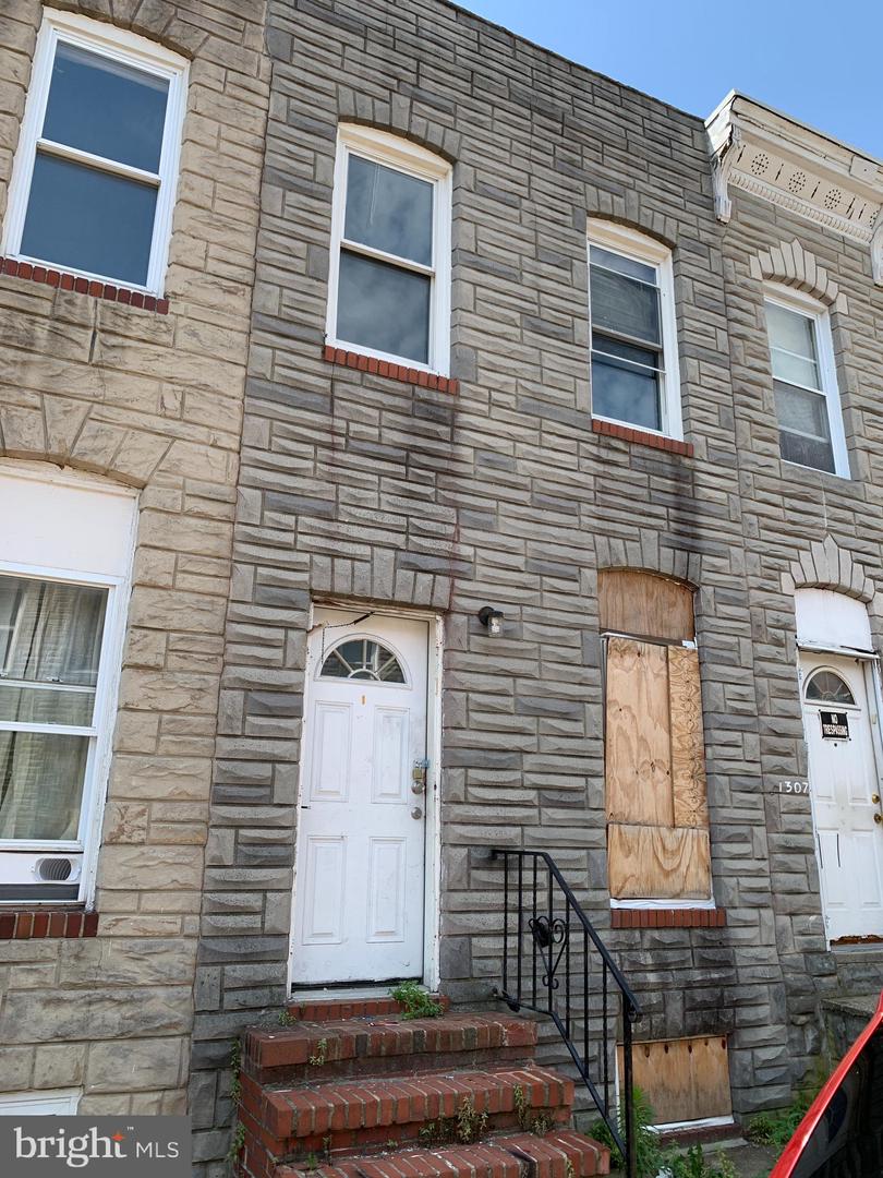 1305 Kuper St — photo