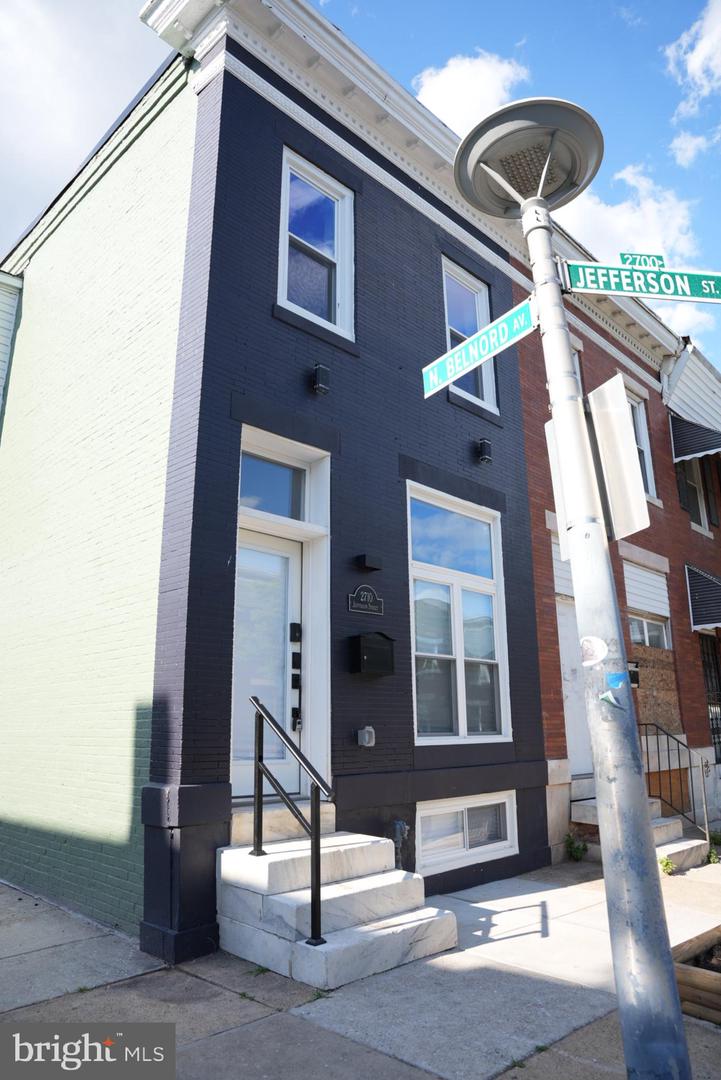 2710 Jefferson St — photo