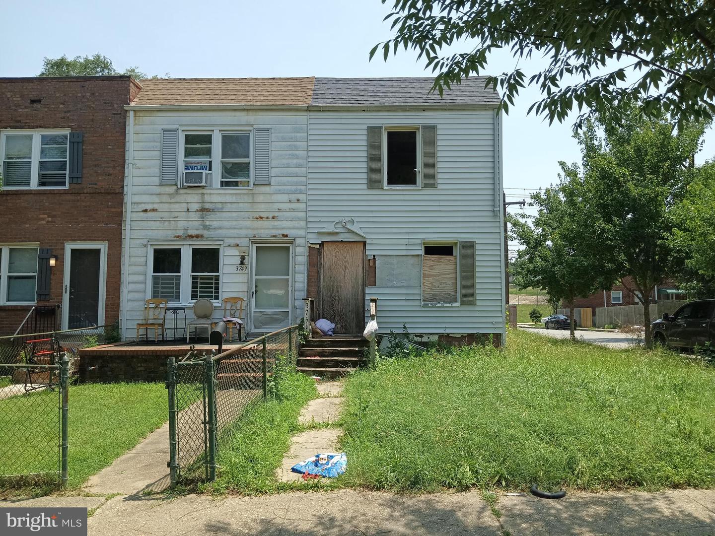 3751 Saint Margaret St — photo