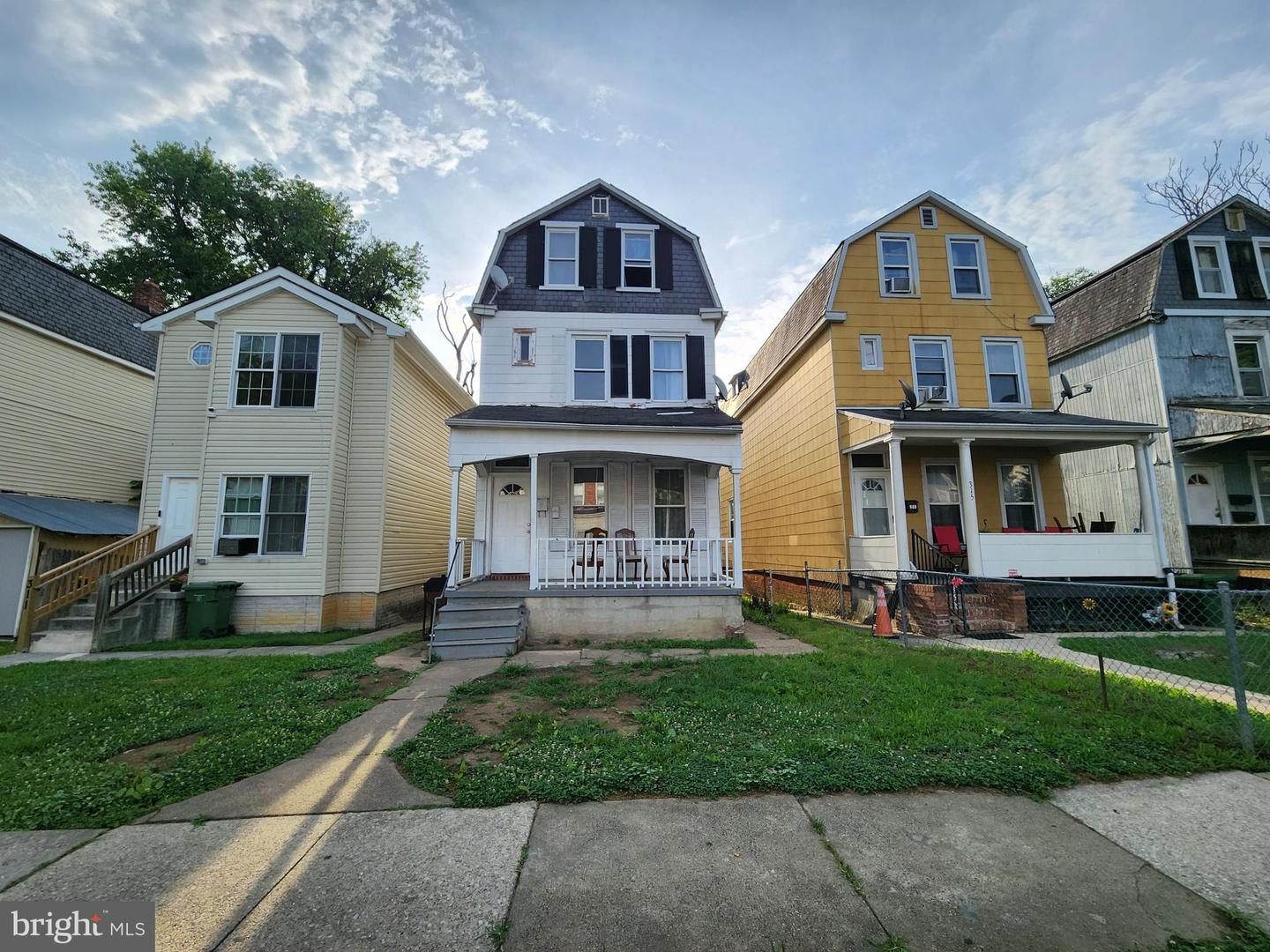 313 S Augusta Ave — photo
