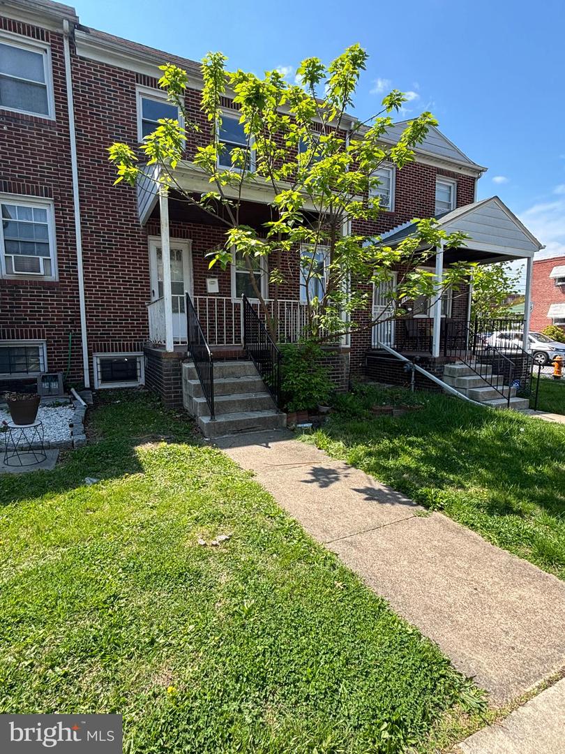 1428 N Ellwood Ave — photo