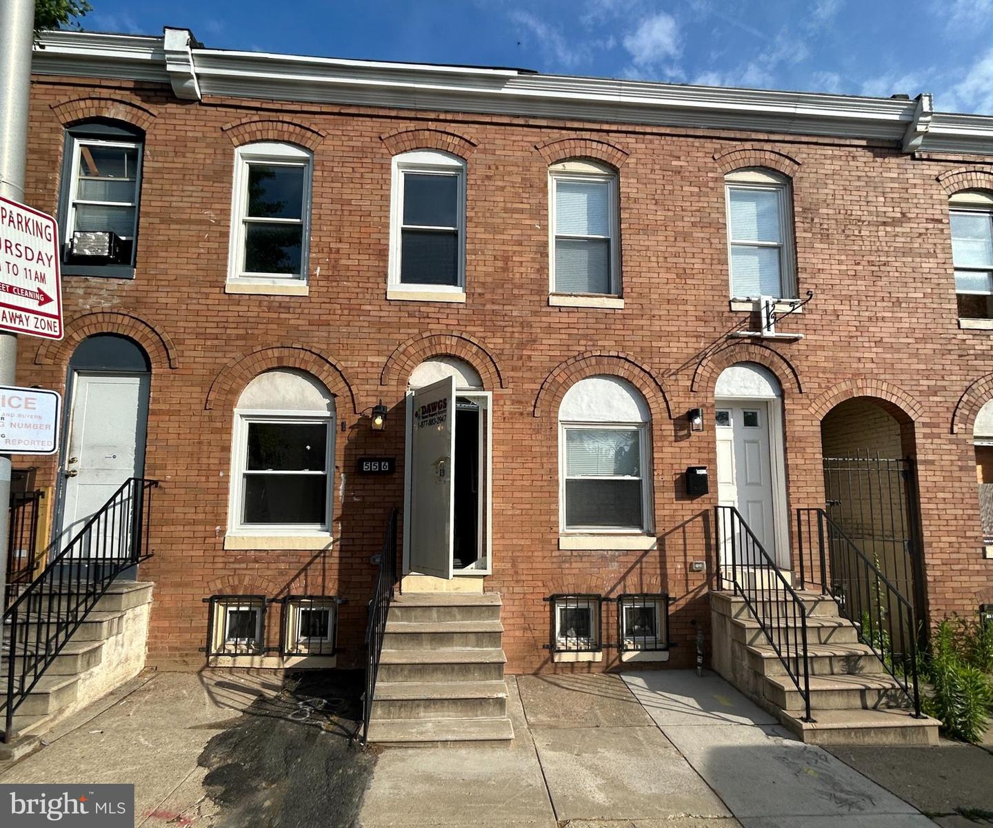 556 Gold St — photo
