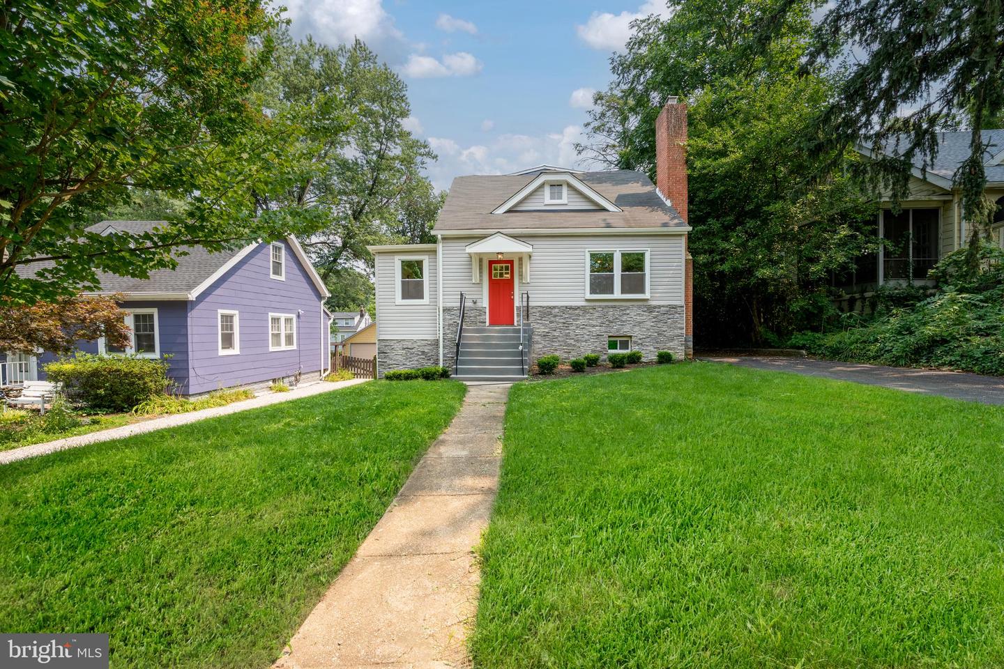 723 Hollen Road, Baltimore, MD 21212