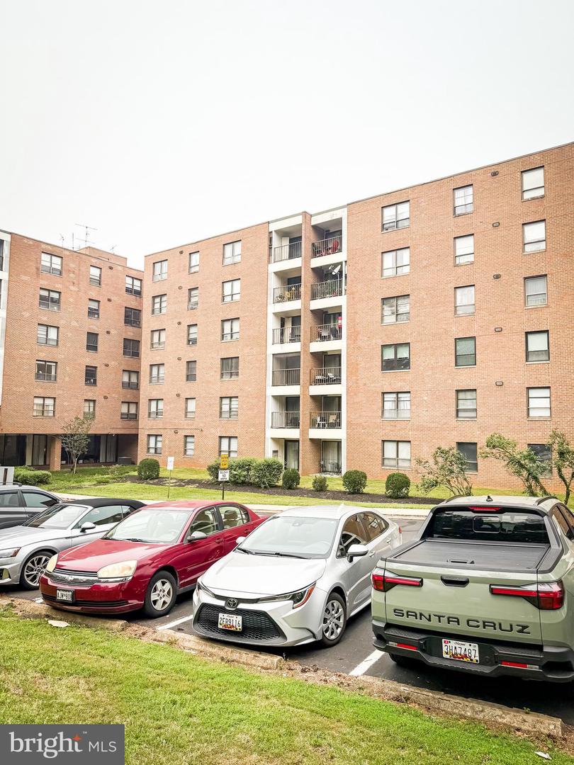 6317 Park Heights Ave #T7 — photo