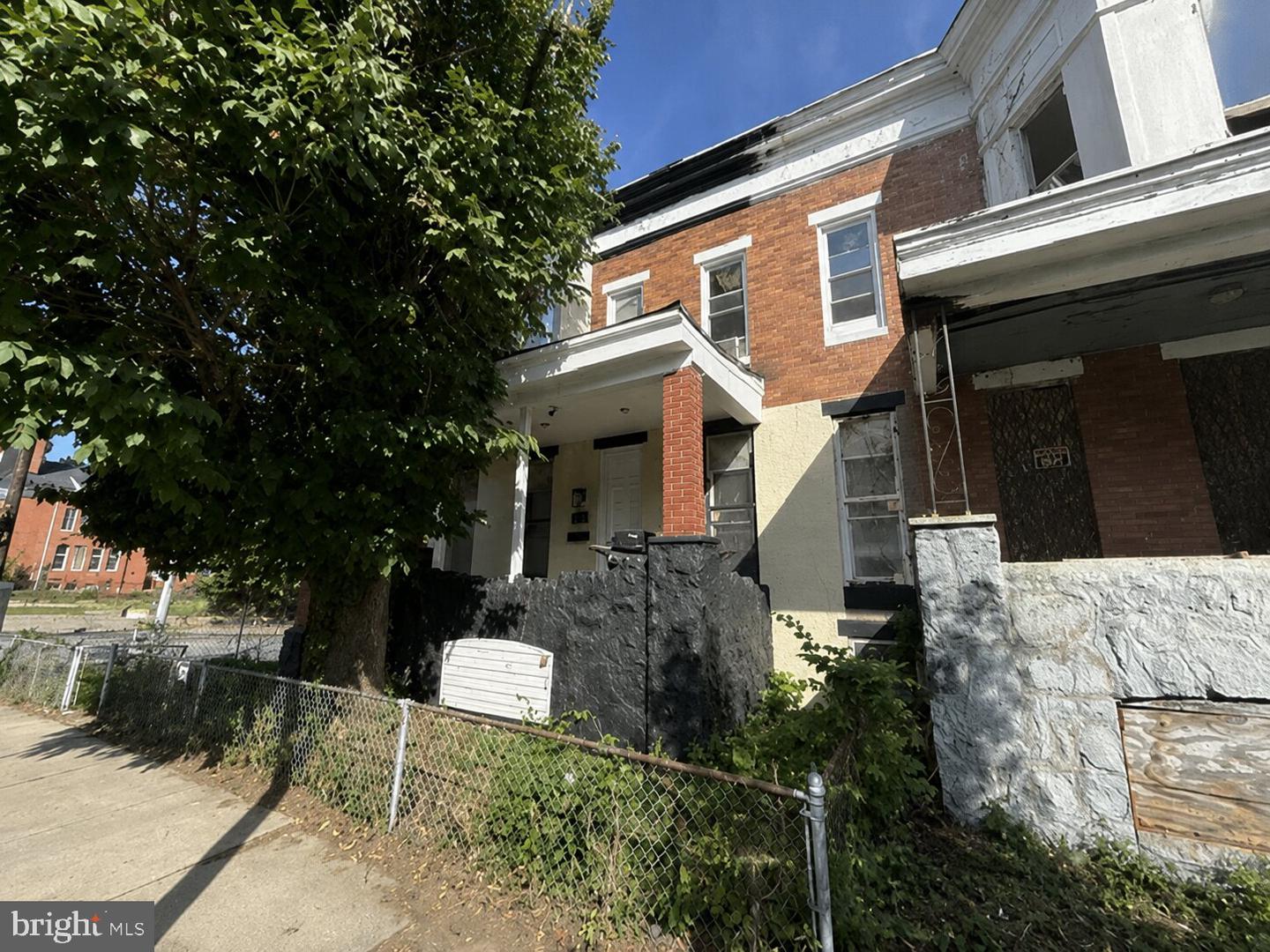 1713 N Rosedale St — photo