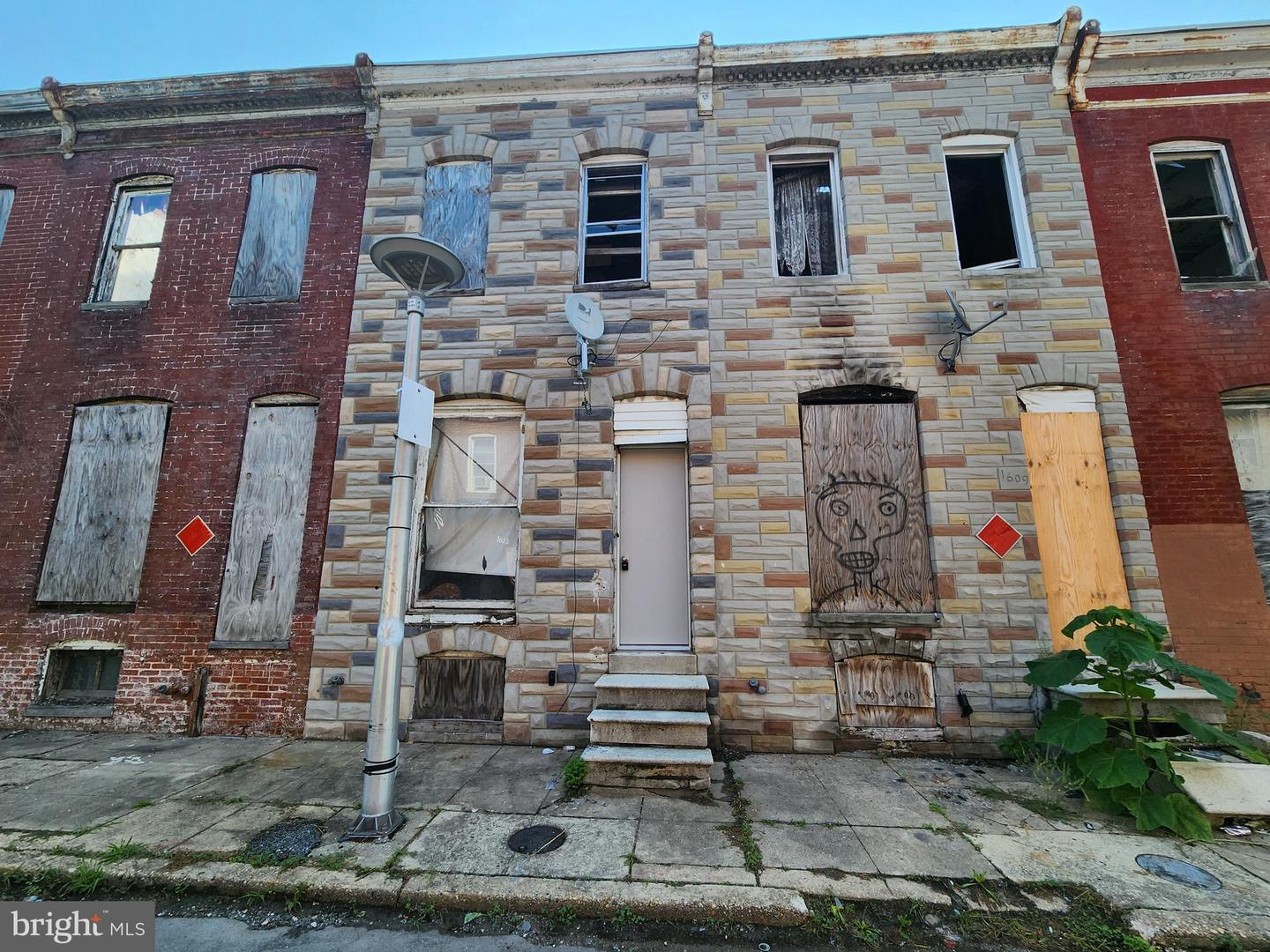 1611 N Chapel St — photo