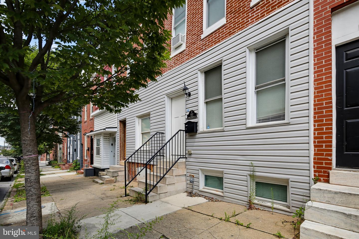 727 N Chester St — photo