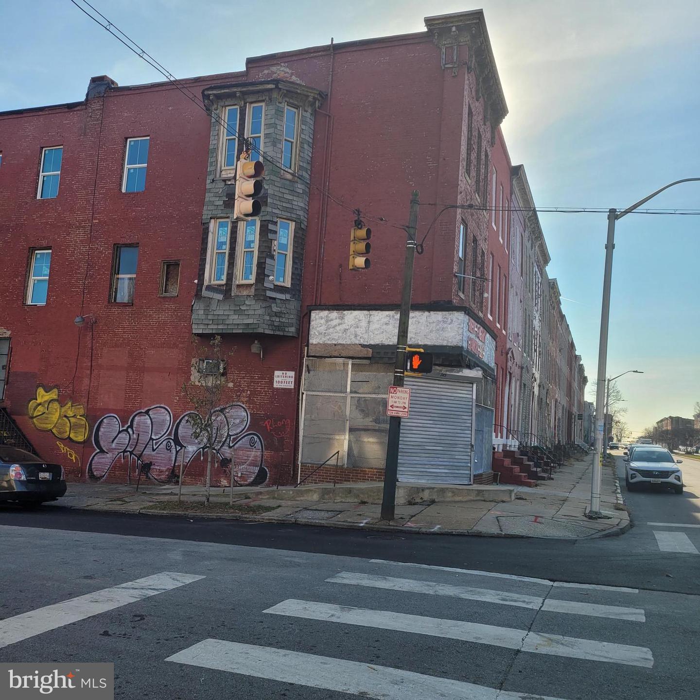 745 N Fulton Ave — photo