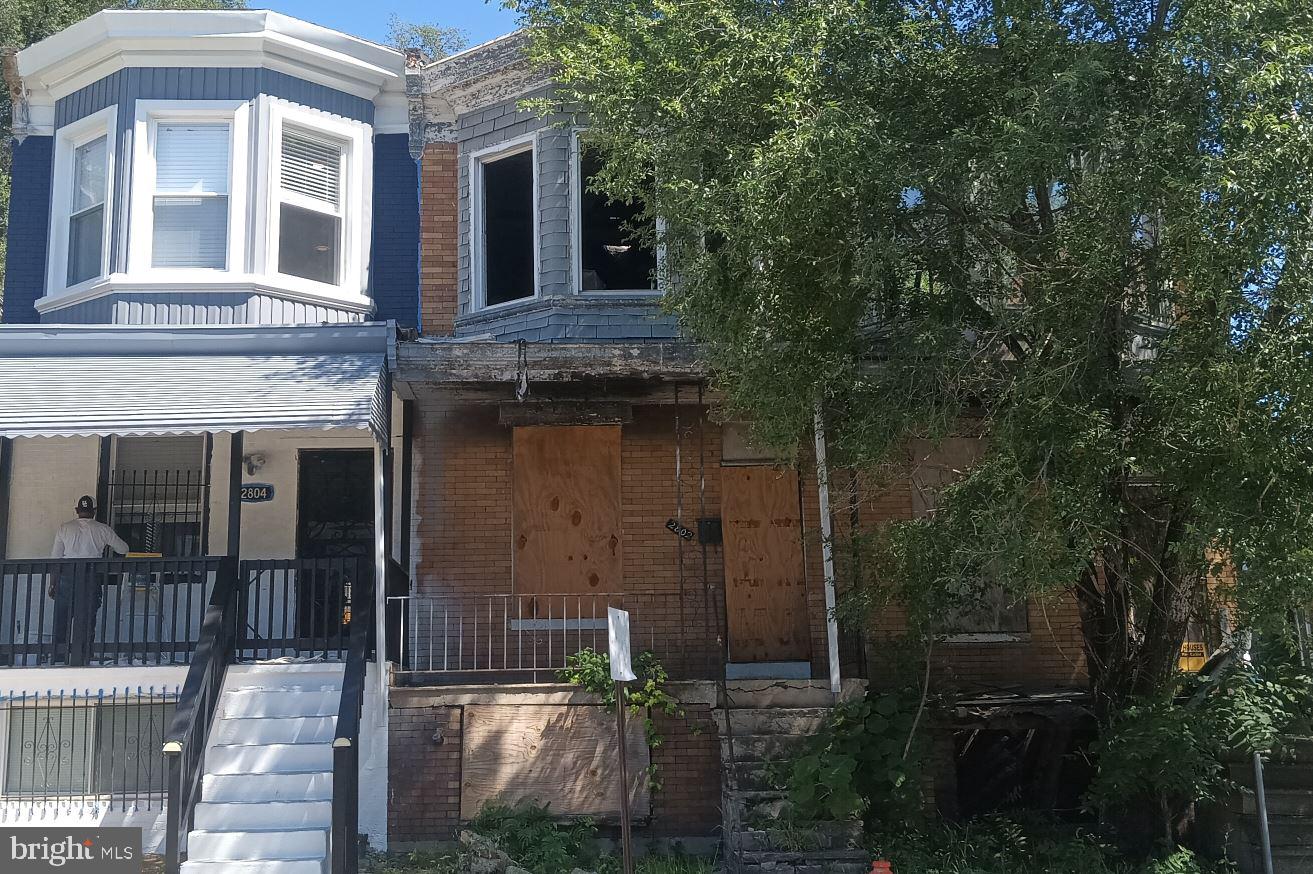 2802 W Lafayette Ave — photo