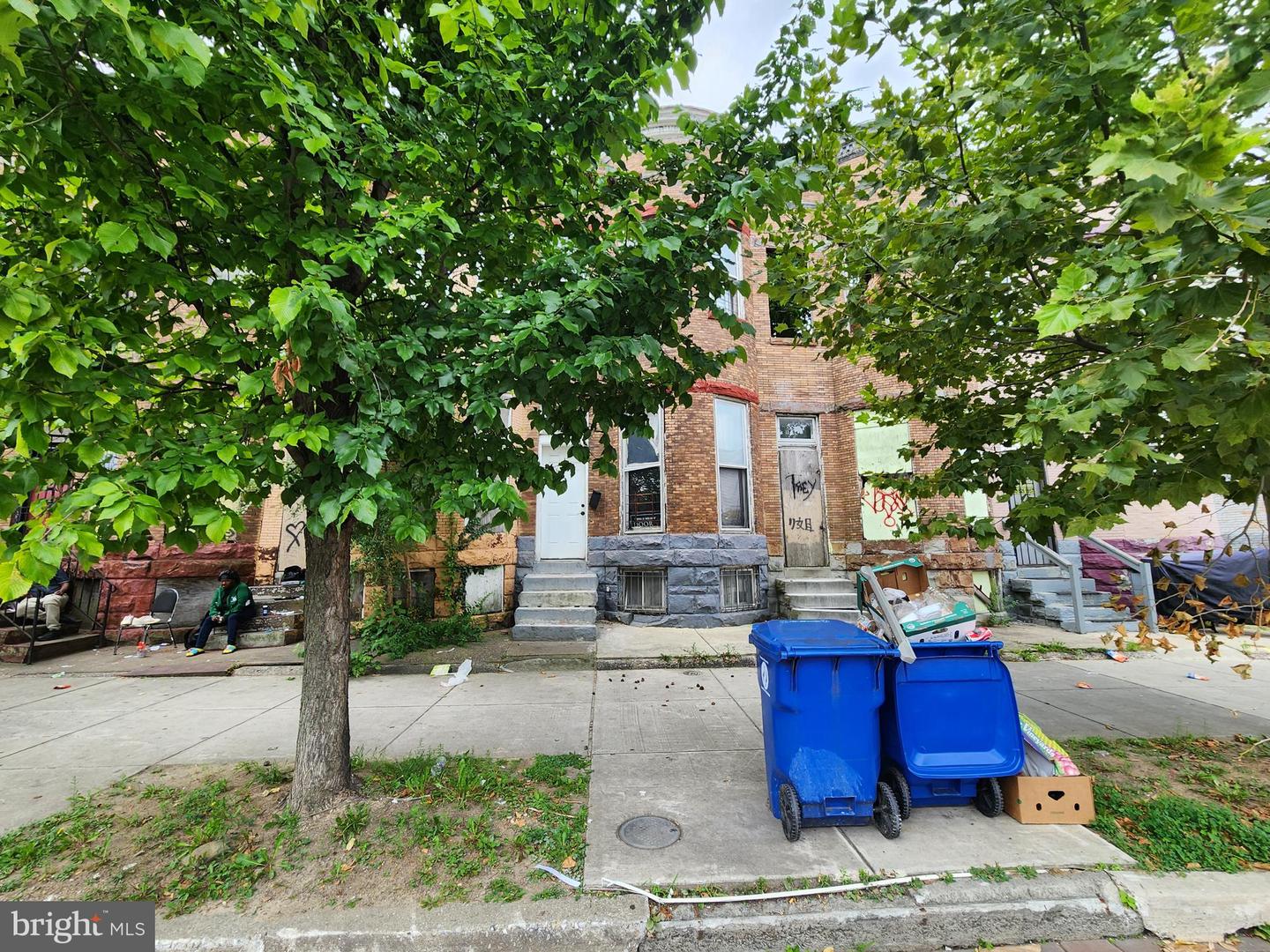 1717 W North Ave — photo