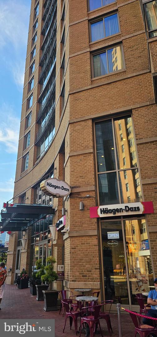 675 President St #1903 — photo