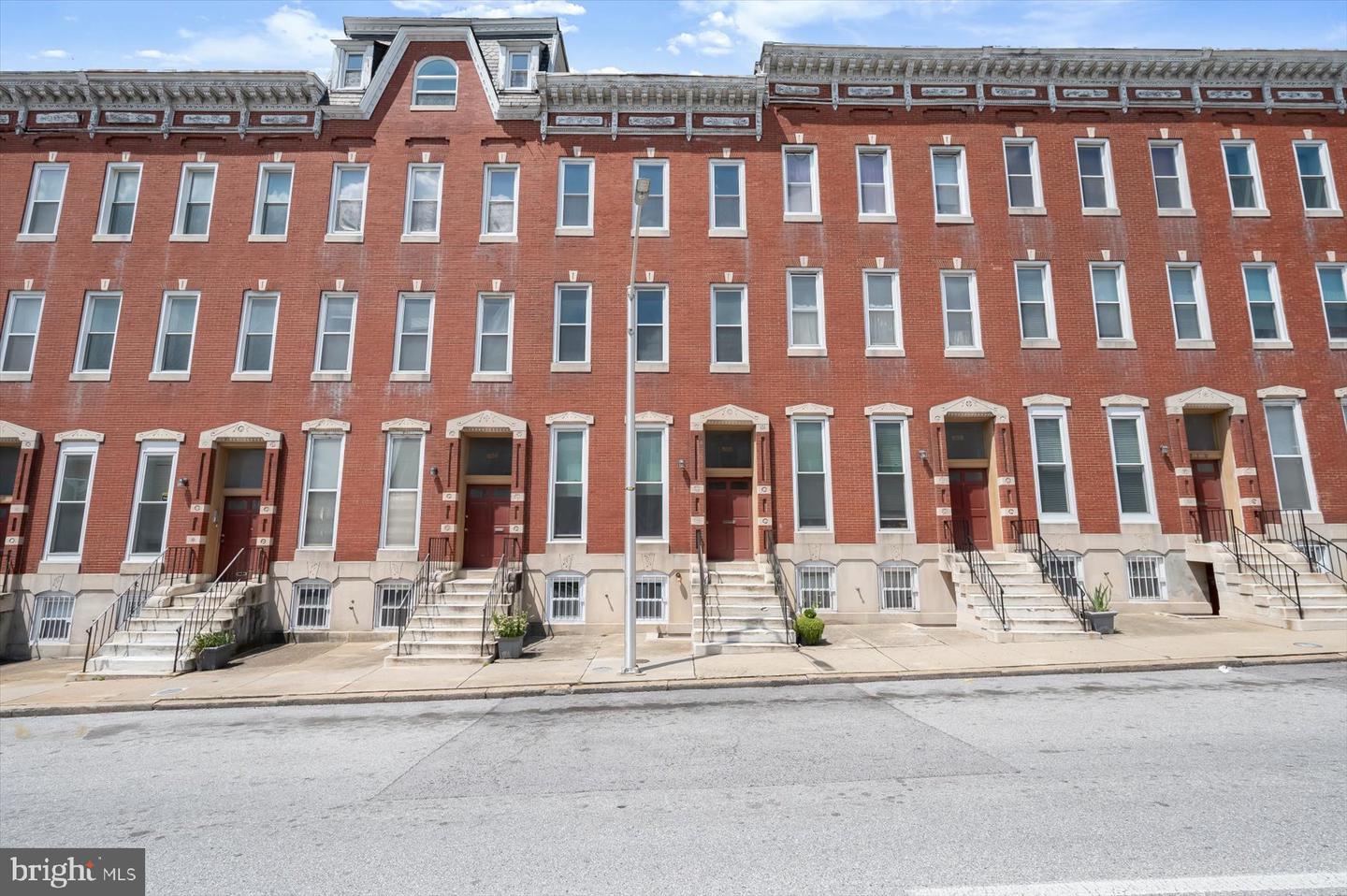 906 N Fulton Ave — photo