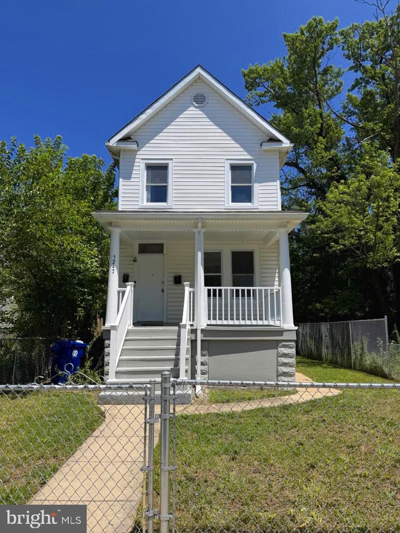 5247 Nelson Ave — photo