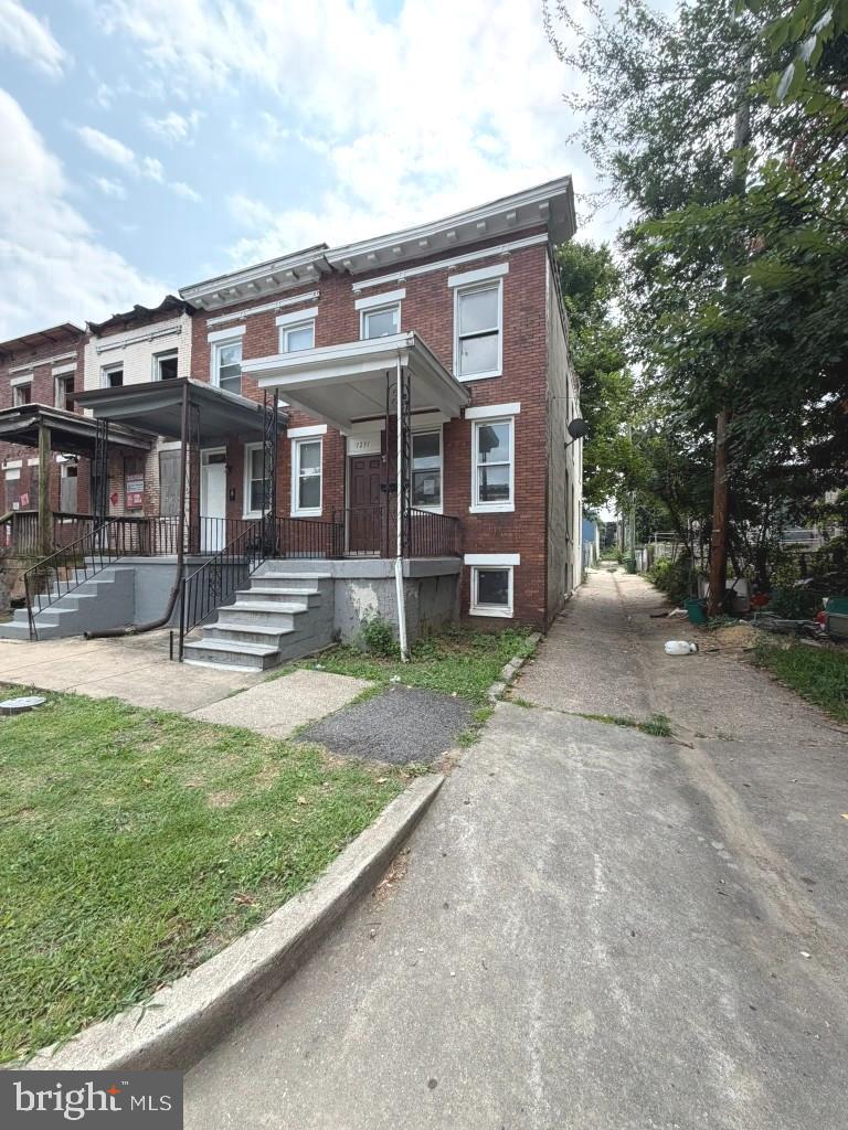 1231 Darley Ave — photo
