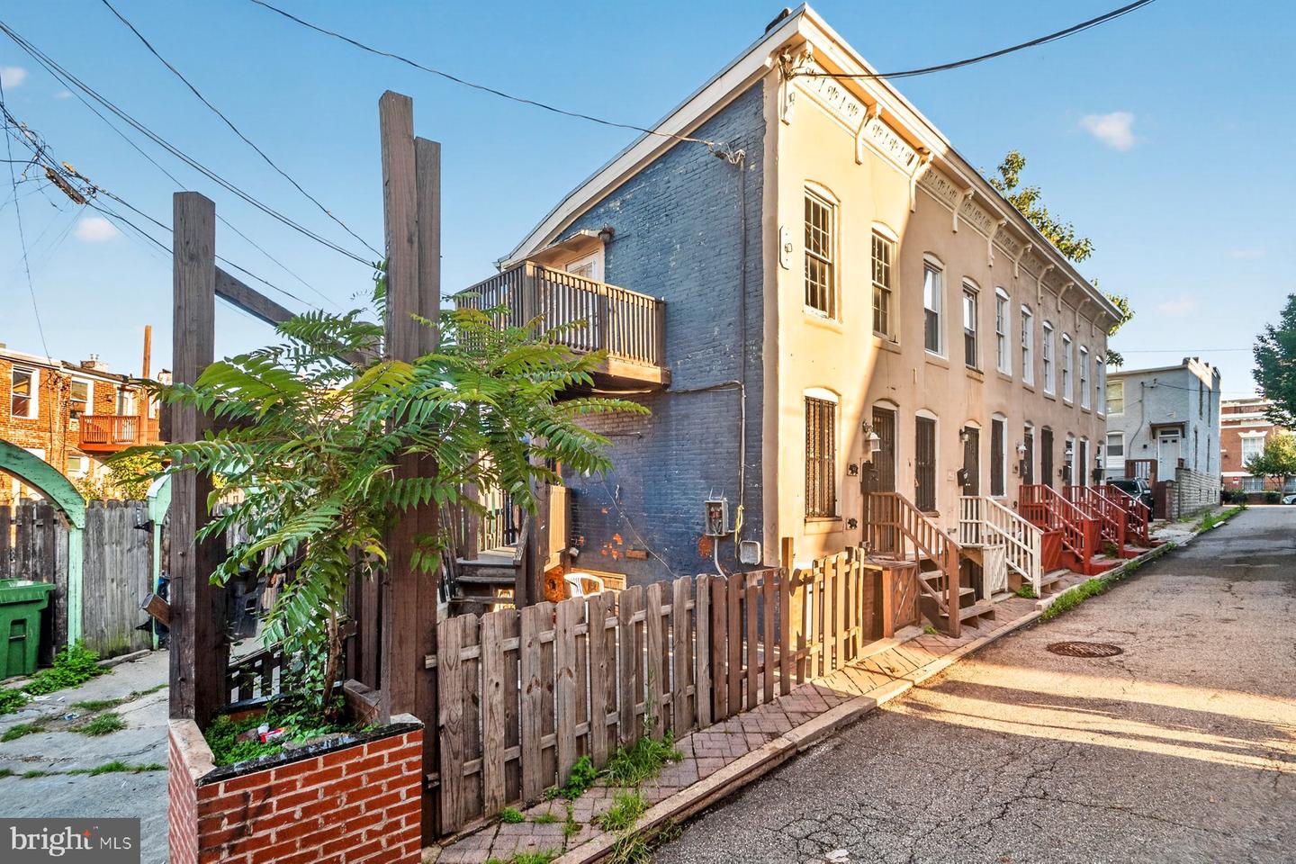 512 Callender St — photo