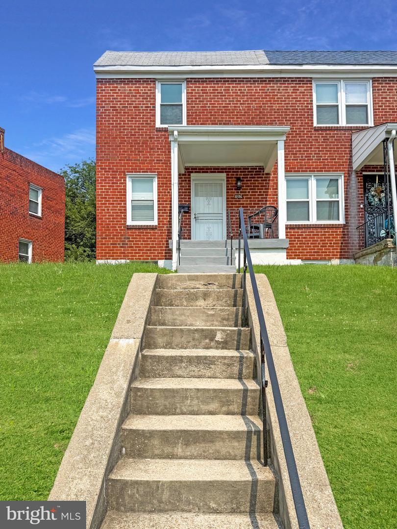 3126 Piedmont Ave — photo