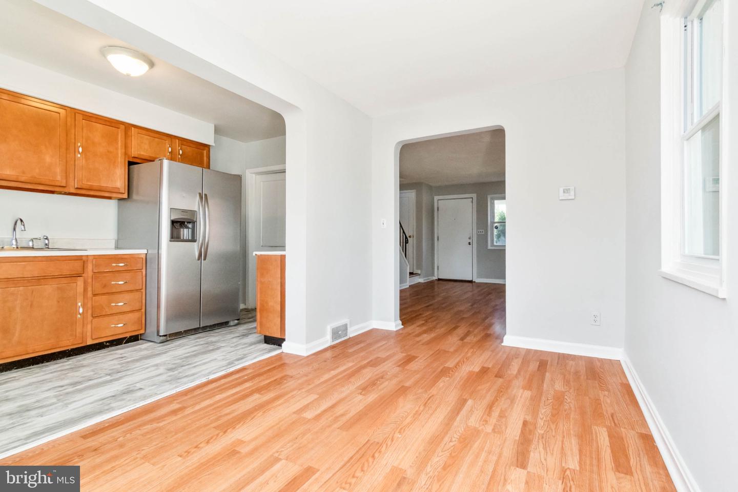 3705 Midheights Road, Baltimore, MD 21215 — photo 2