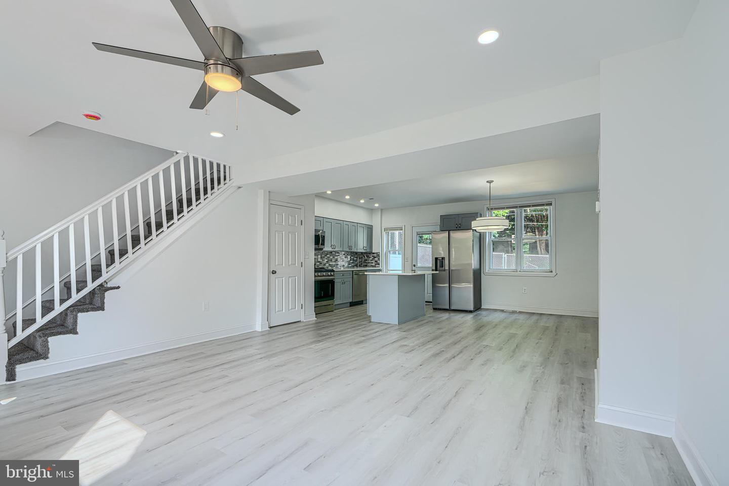 2322 Druid Park Dr — photo