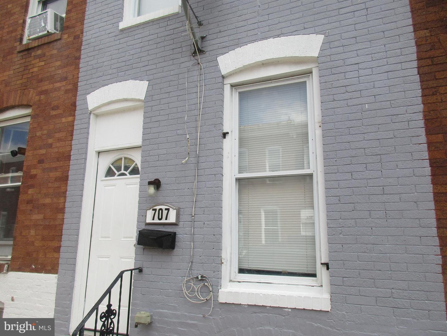 707 N Glover St — photo