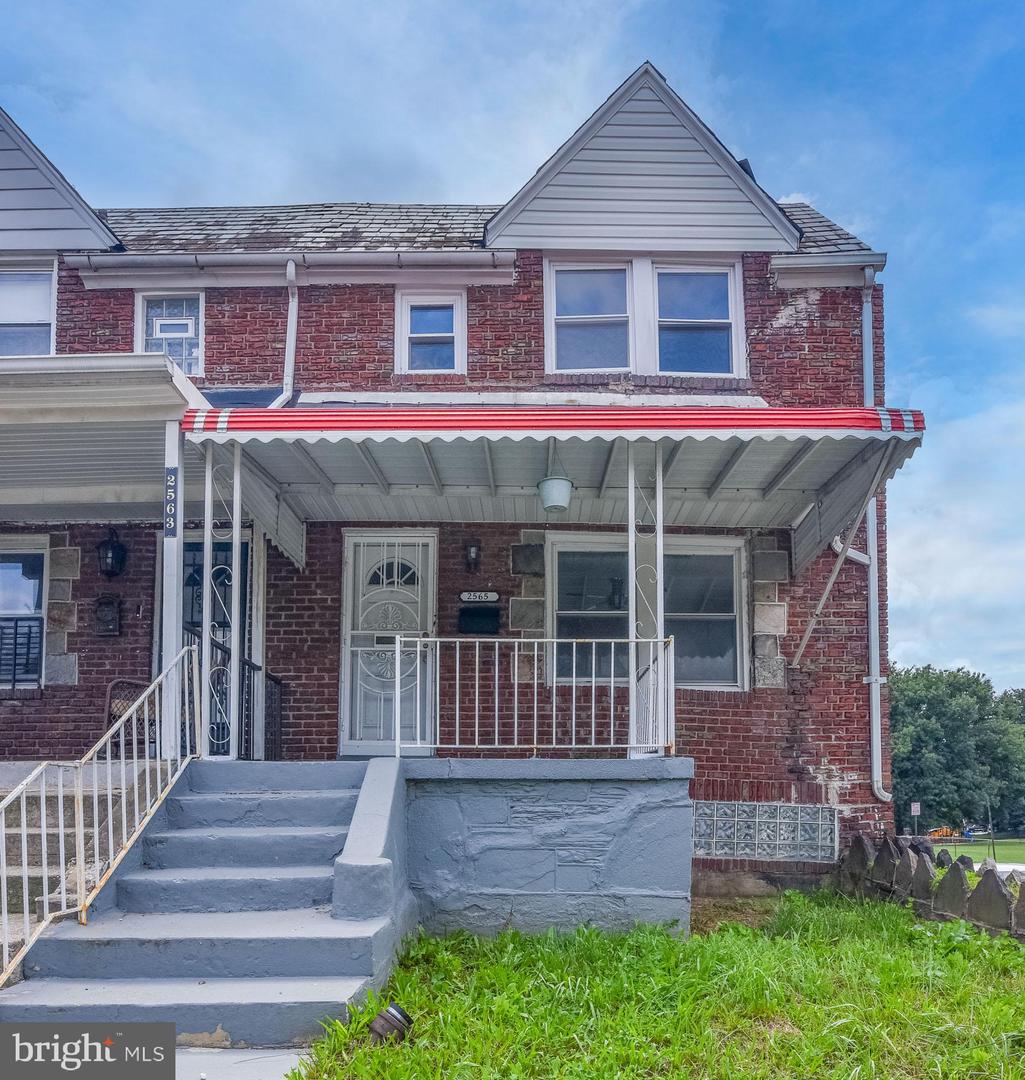 2565 Harlem Ave — photo