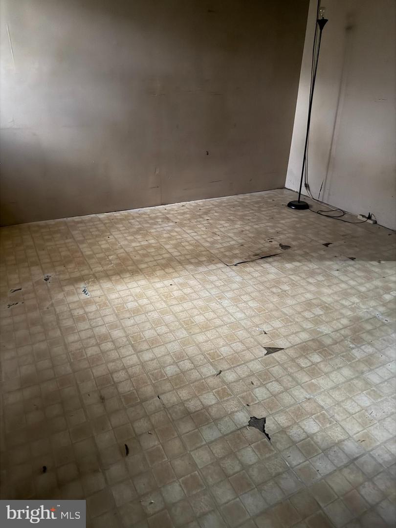 3726 Greenvale Road, Baltimore, MD 21229 — photo 2