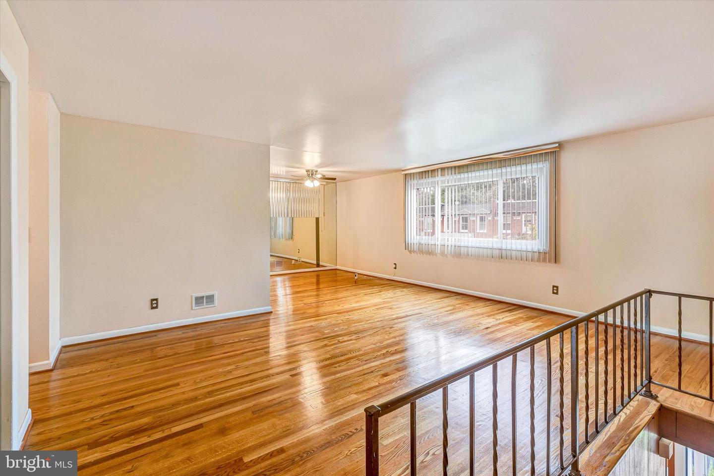 5720 Rockspring Road, Baltimore, MD 21209 — photo 2