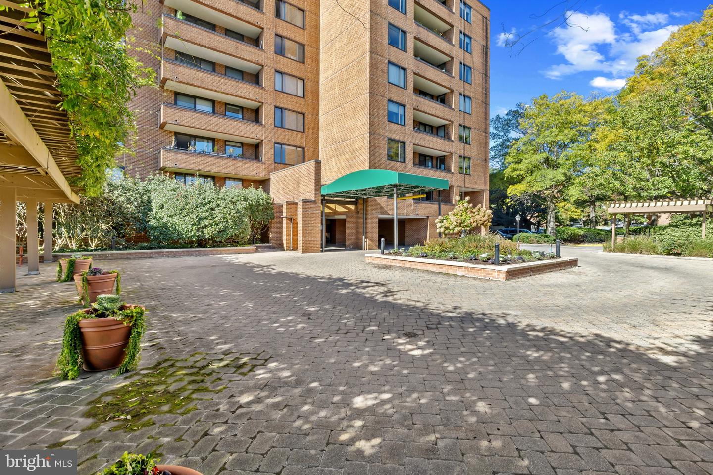 111 Hamlet Hill Rd #714 — photo