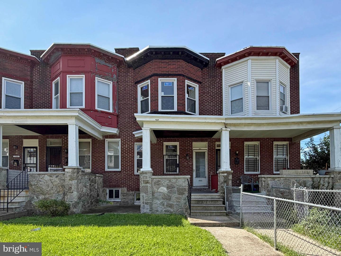 2545 W Lafayette Ave — photo