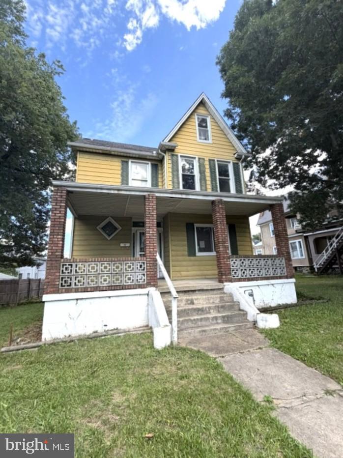 2704 Hamilton Ave — photo