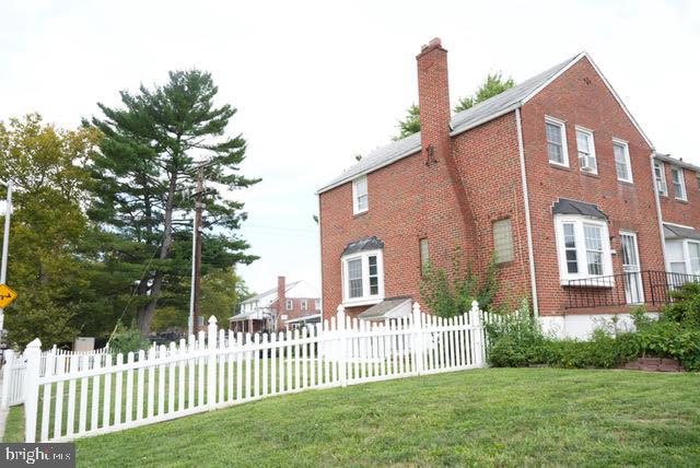 5700 Maplehill Road, Baltimore, MD 21239 — photo 2