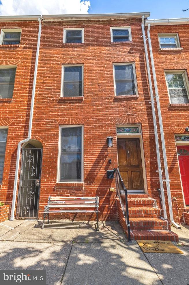 513 S Patterson Park Ave — photo