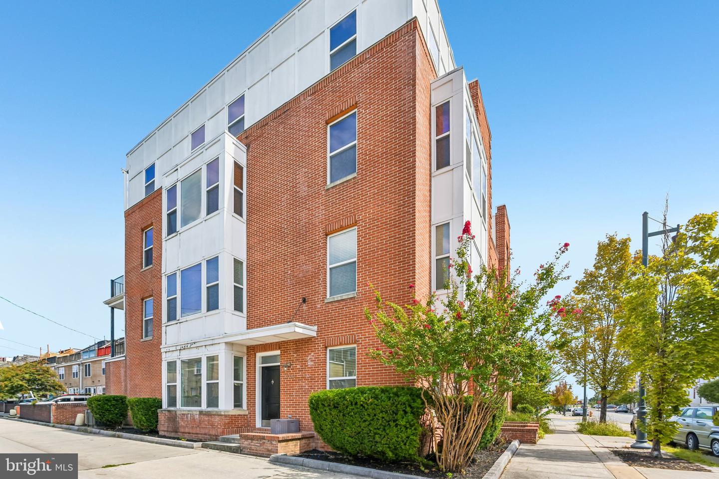 1700 E Eager Street E, Baltimore, MD 21205 — photo 2
