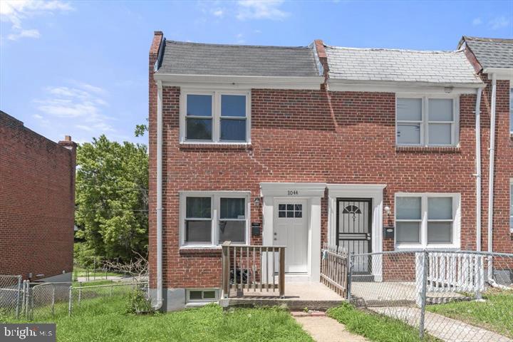 1044 Ellicott Driveway — photo