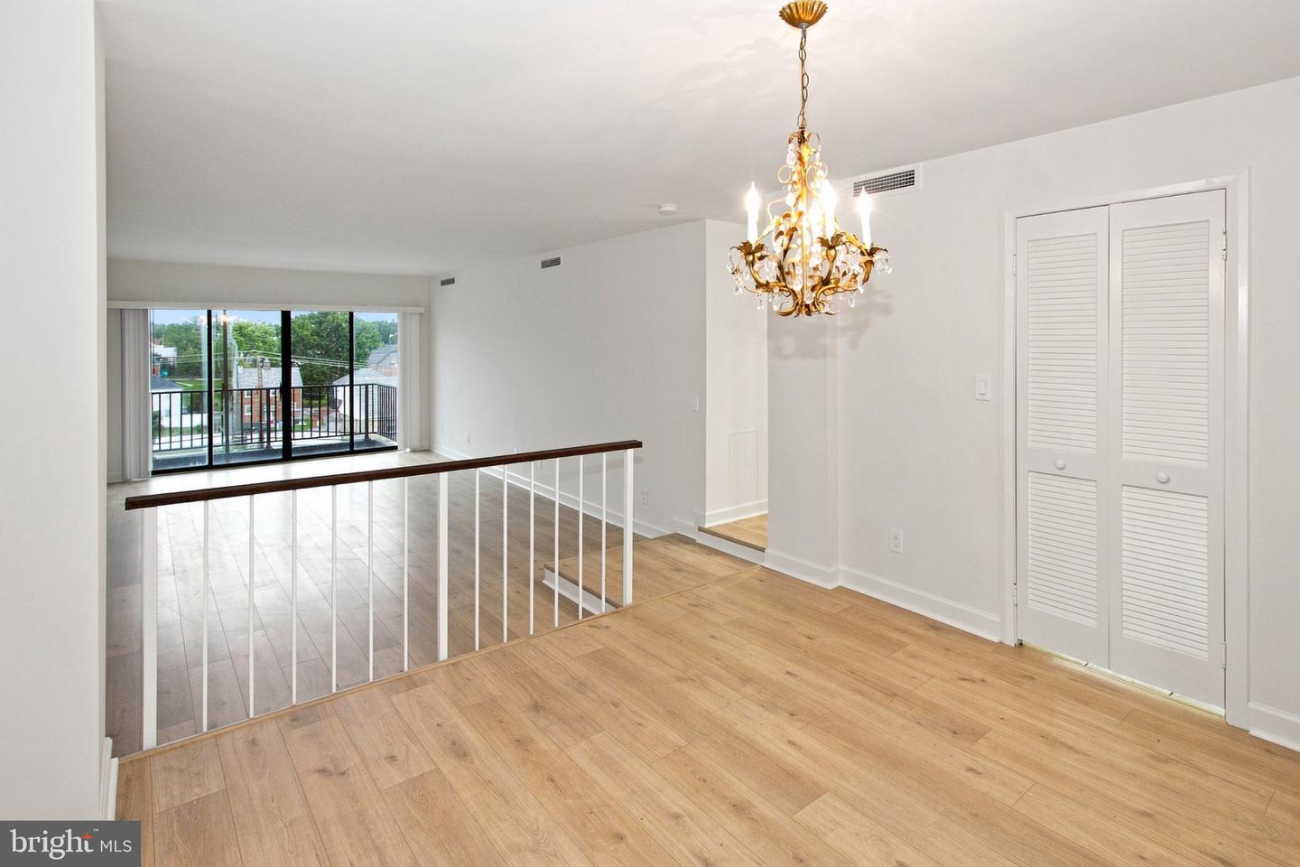 3601 Clarks Ln #506 — photo