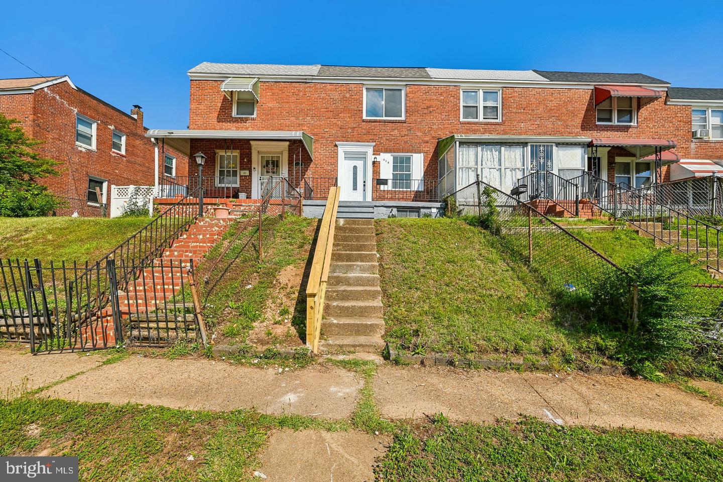 628 Roundview Rd — photo