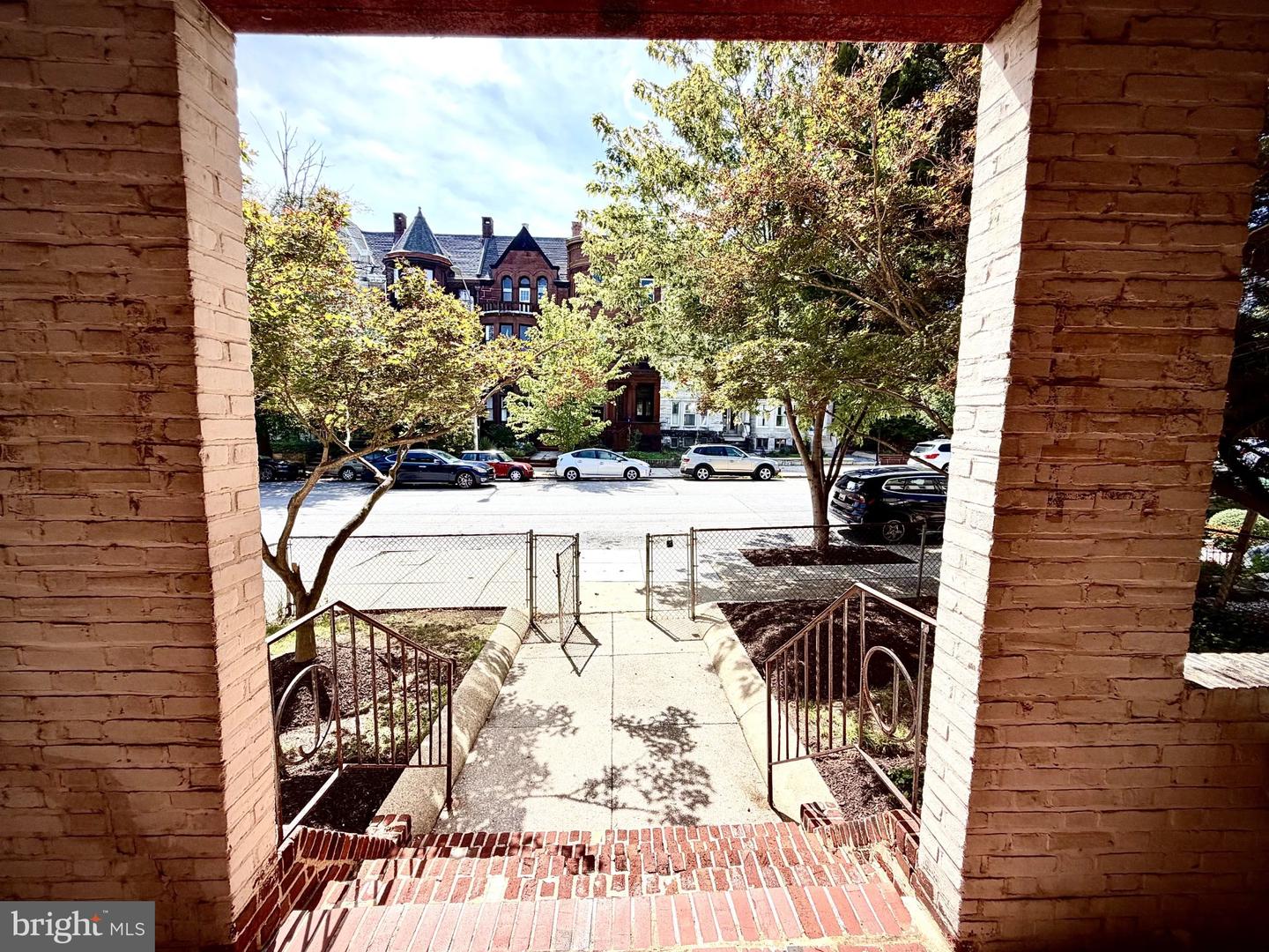 2425 Eutaw Place, Baltimore, MD 21217 — photo 2