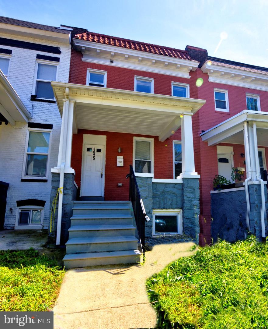 3025 W Garrison Ave — photo