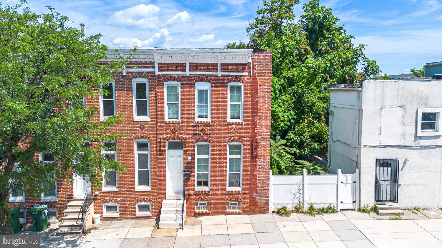 1642 Ashland Ave — photo