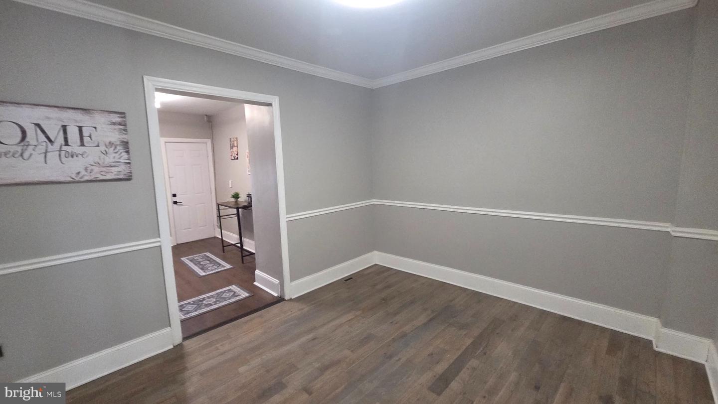 1307 Glyndon Ave — photo