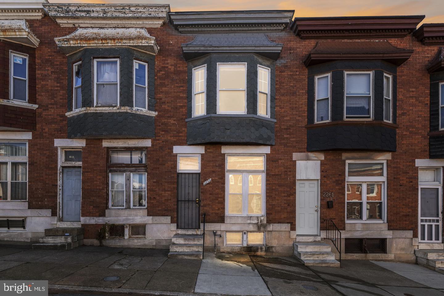 2259 W Baltimore St W — photo