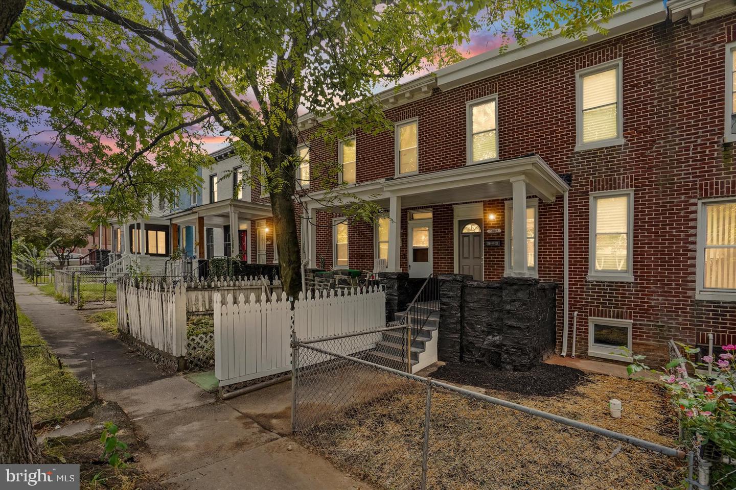 1009 Darley Ave — photo