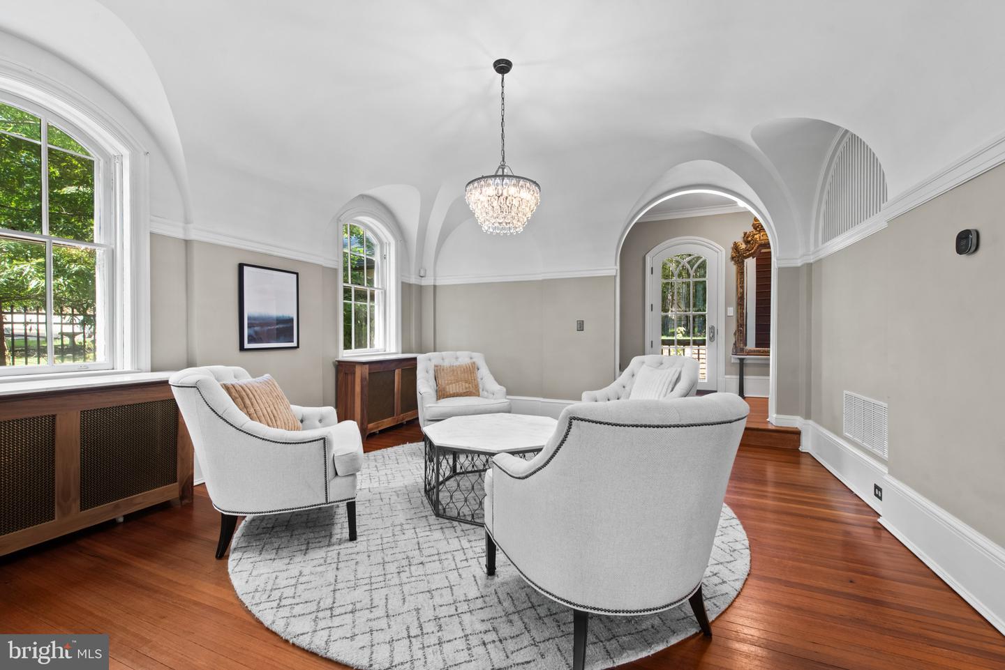 504 Overhill Road, Baltimore, MD 21210 — photo 3
