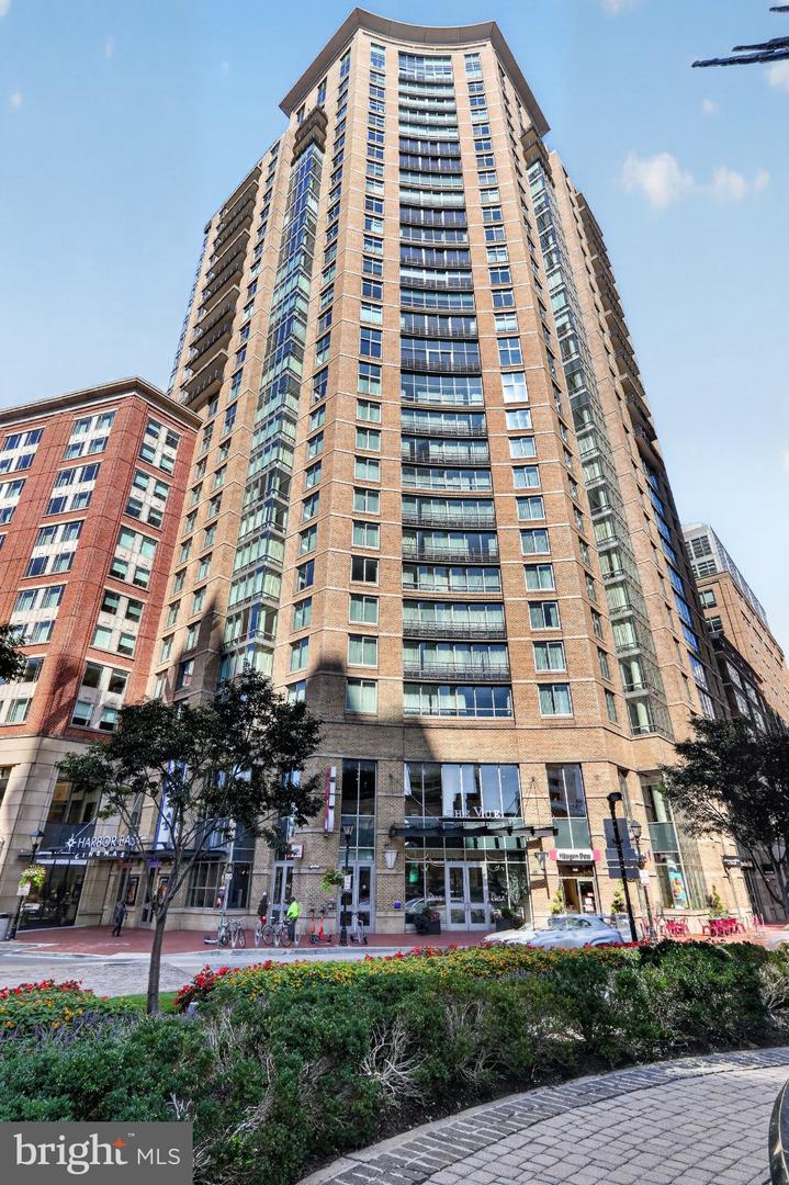 675 President St #2303 — photo