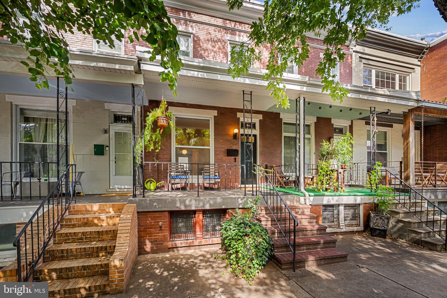214 W Lorraine Ave — photo